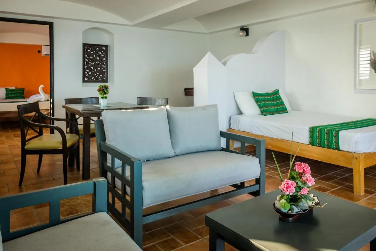 ***  Hotel Caleta Tankah Tulum México